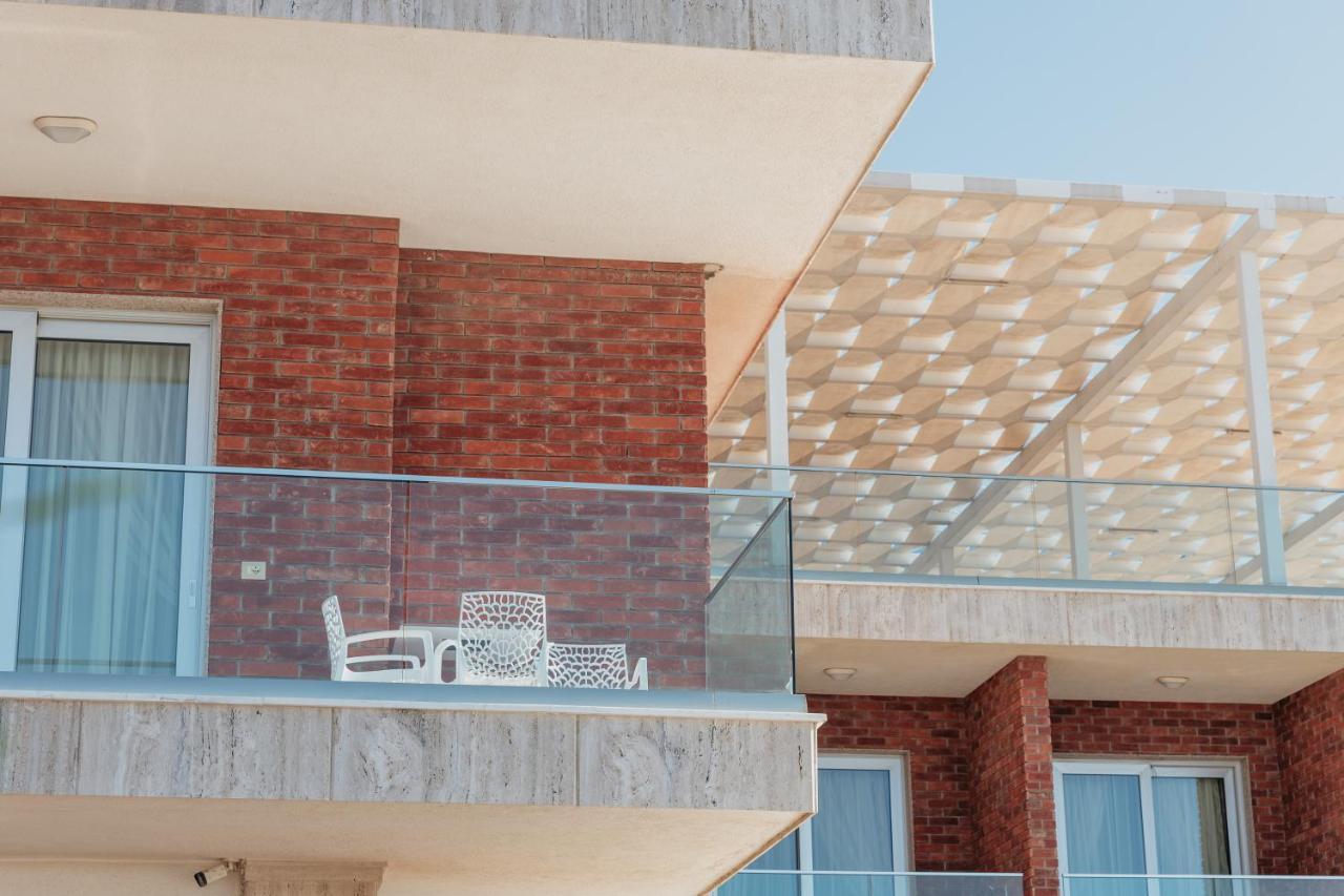 Fishta Hotel & Apartments Velipojë エクステリア 写真
