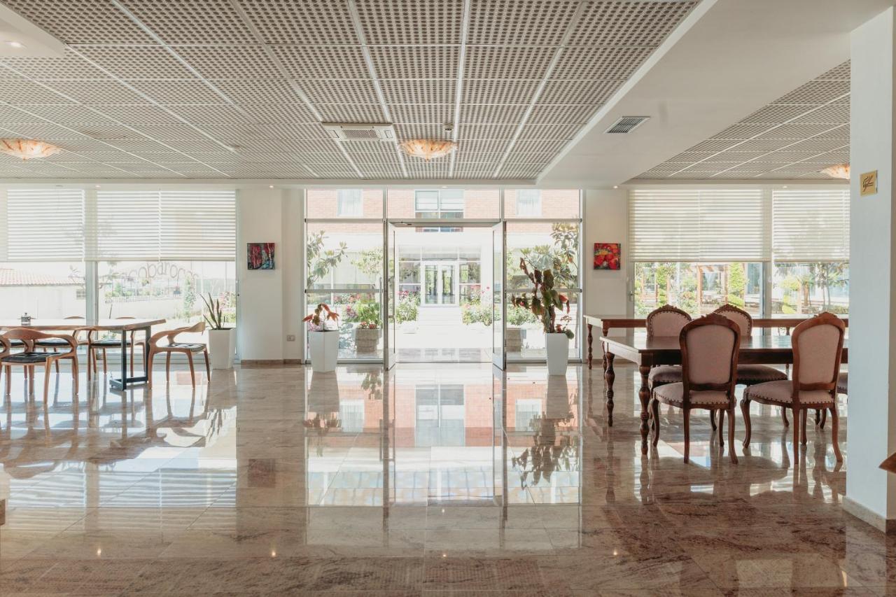 Fishta Hotel & Apartments Velipojë エクステリア 写真